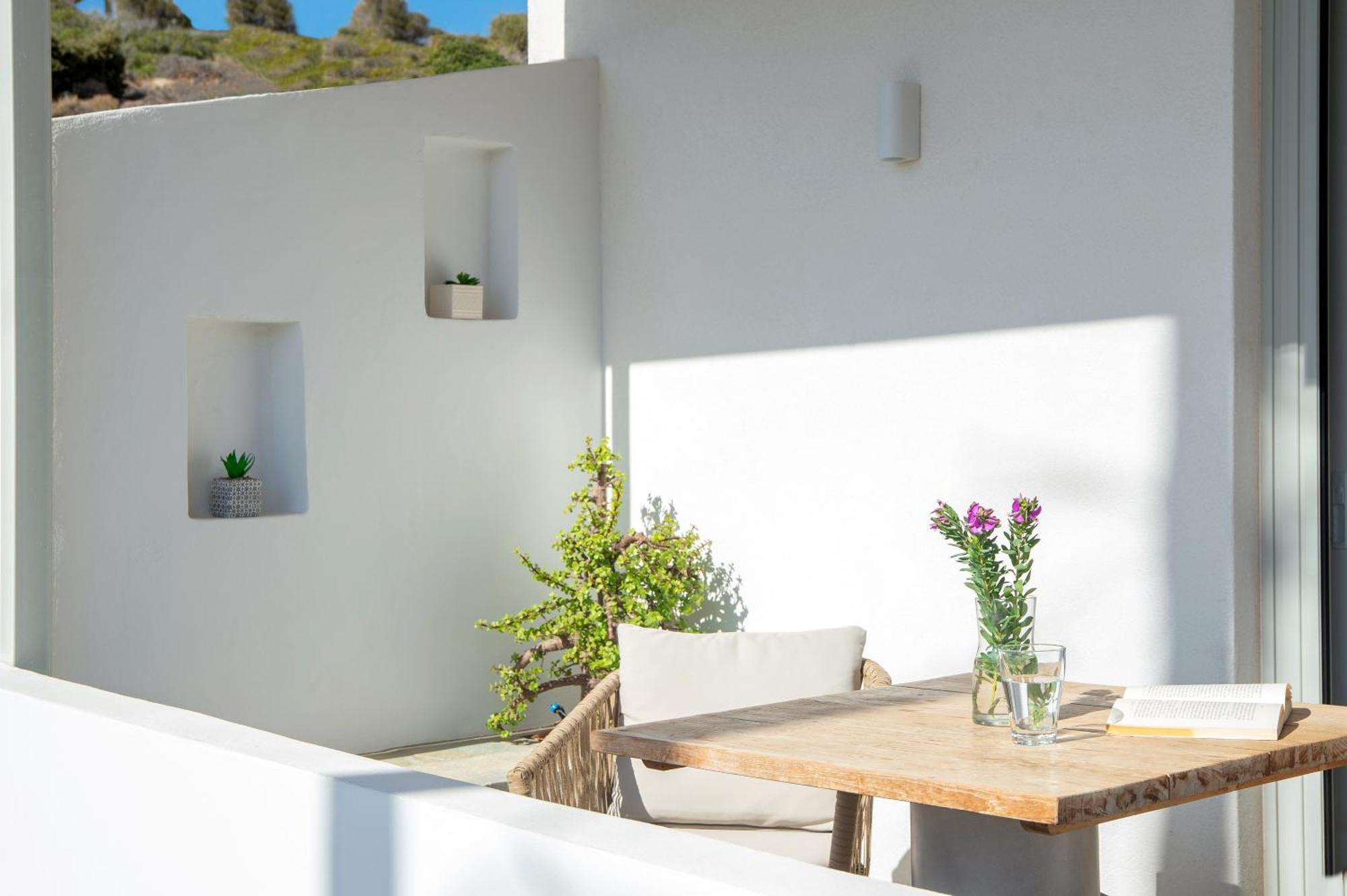 Niriis Sea View Studio Melite Batsi Μπατσί Εξωτερικό φωτογραφία